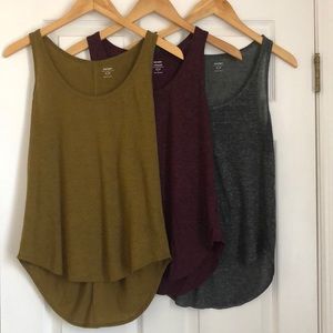 3 Pack Small Old Navy Tanks